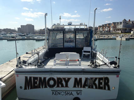Memory Maker Charter Boat – Stern View