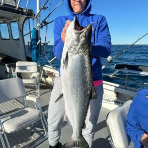 Chinnok salmon charter