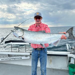 Chinook salmon fishing lake michigan